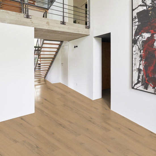 Klick-Vinyl in braun mit Holzoptik